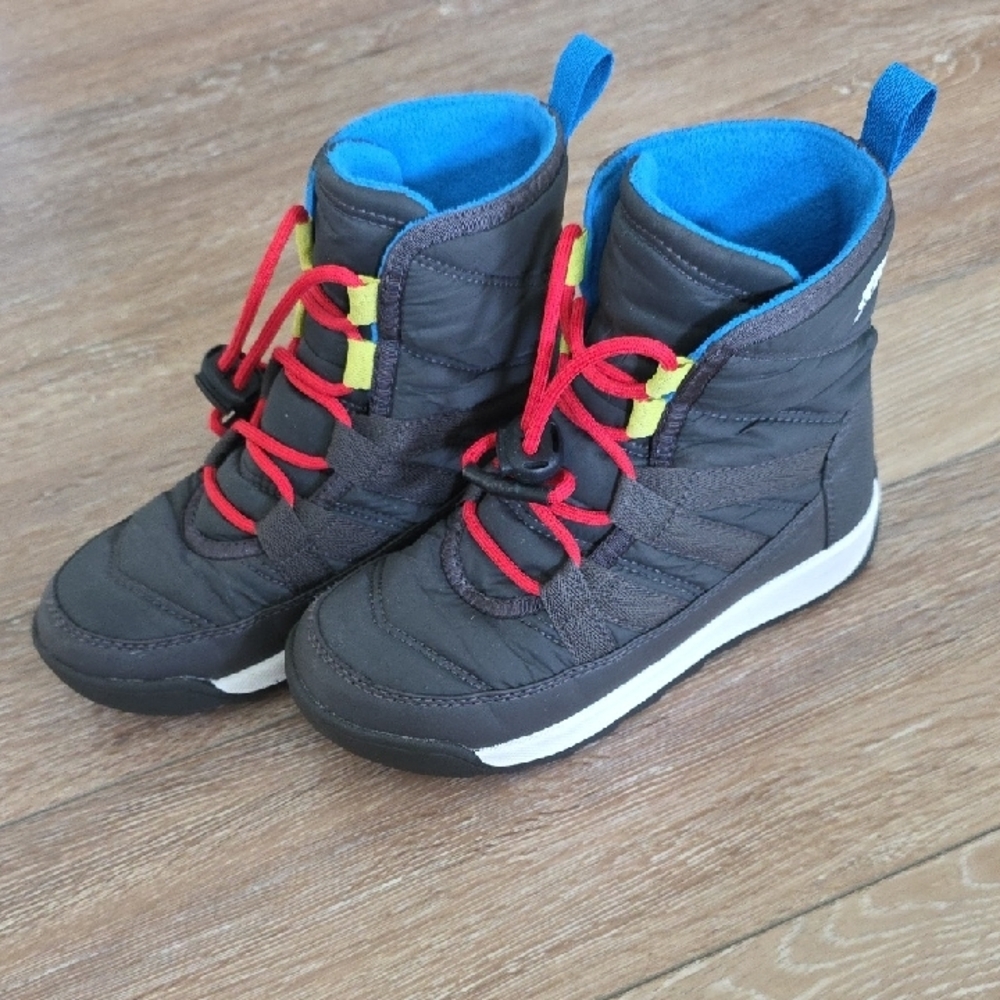 Sorel Gray and Red Winter Boots with Padded Collar